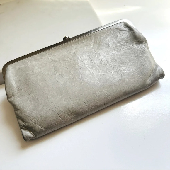 Hobo International Lauren Clutch Wallet - Picture 3 of 13